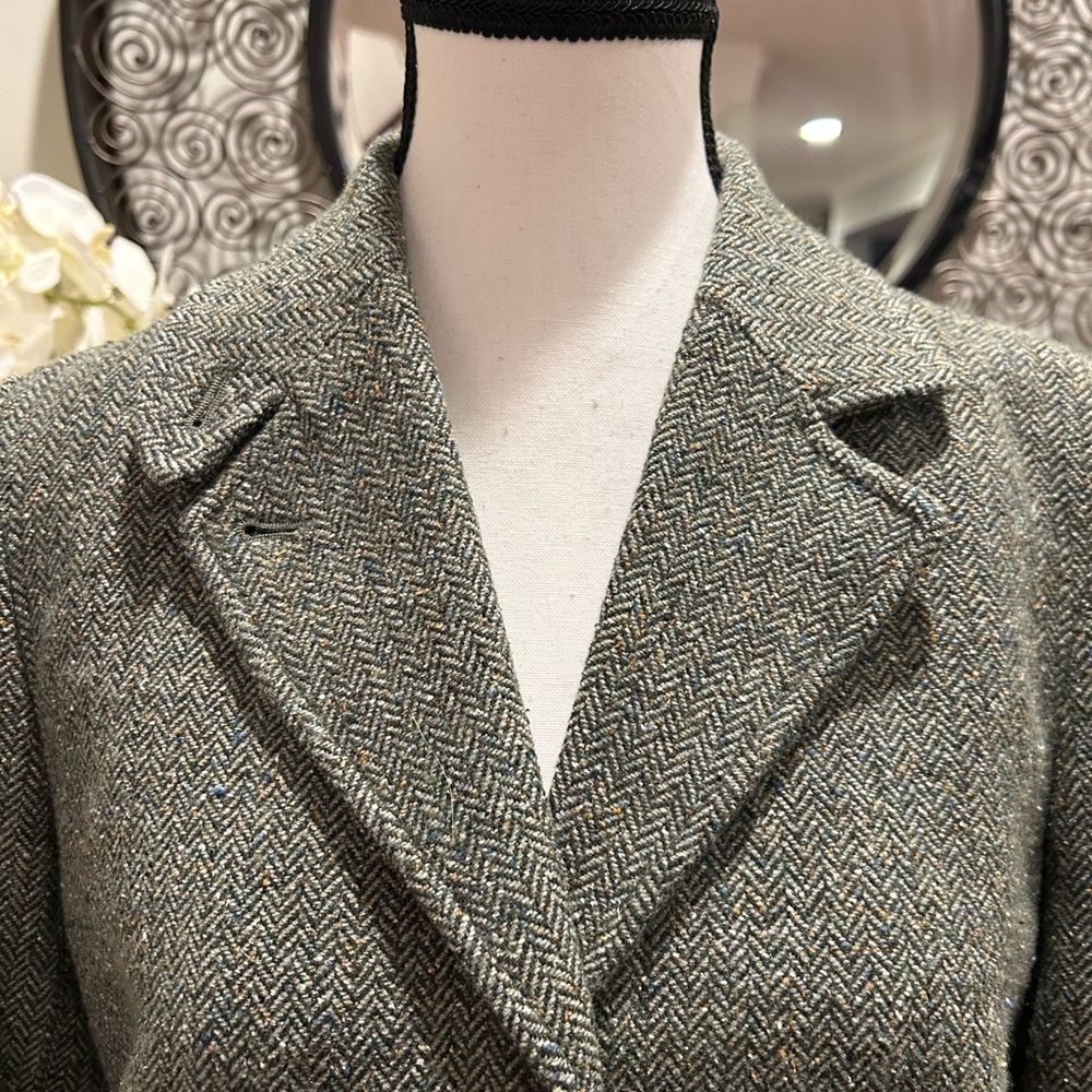 L.L. Bean Women's Gray Herringbone Wool and silk Blend Blazer - Picture 4 of 8